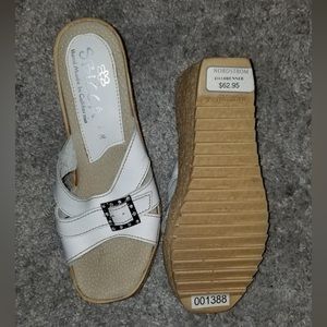 SBICCA Size 6 Wedge Sandals Size 6M